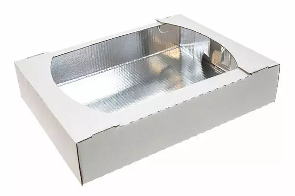 Pudełko kartonowe na pączki z folią aluminiową 38,5x29x8 cm